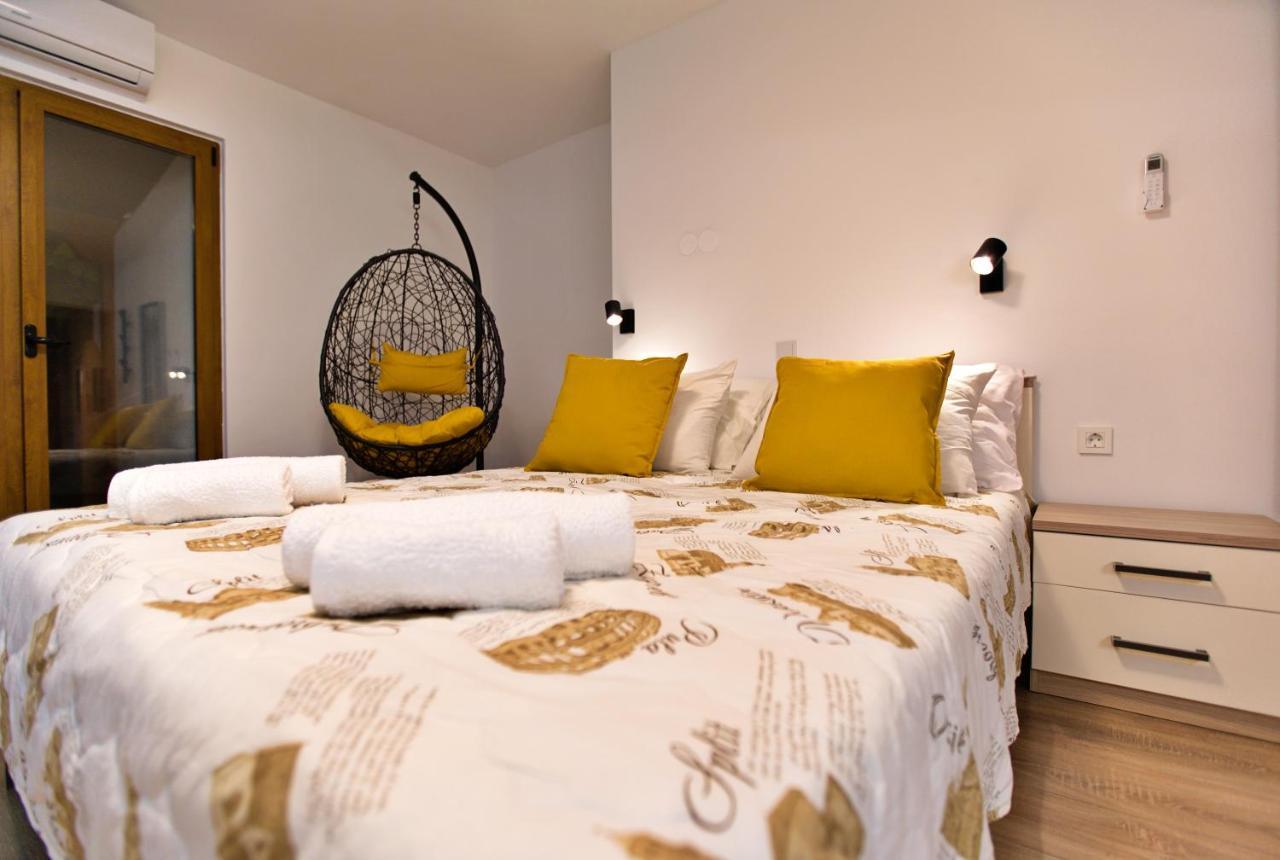 Apartments Kiwi Ровинь Экстерьер фото