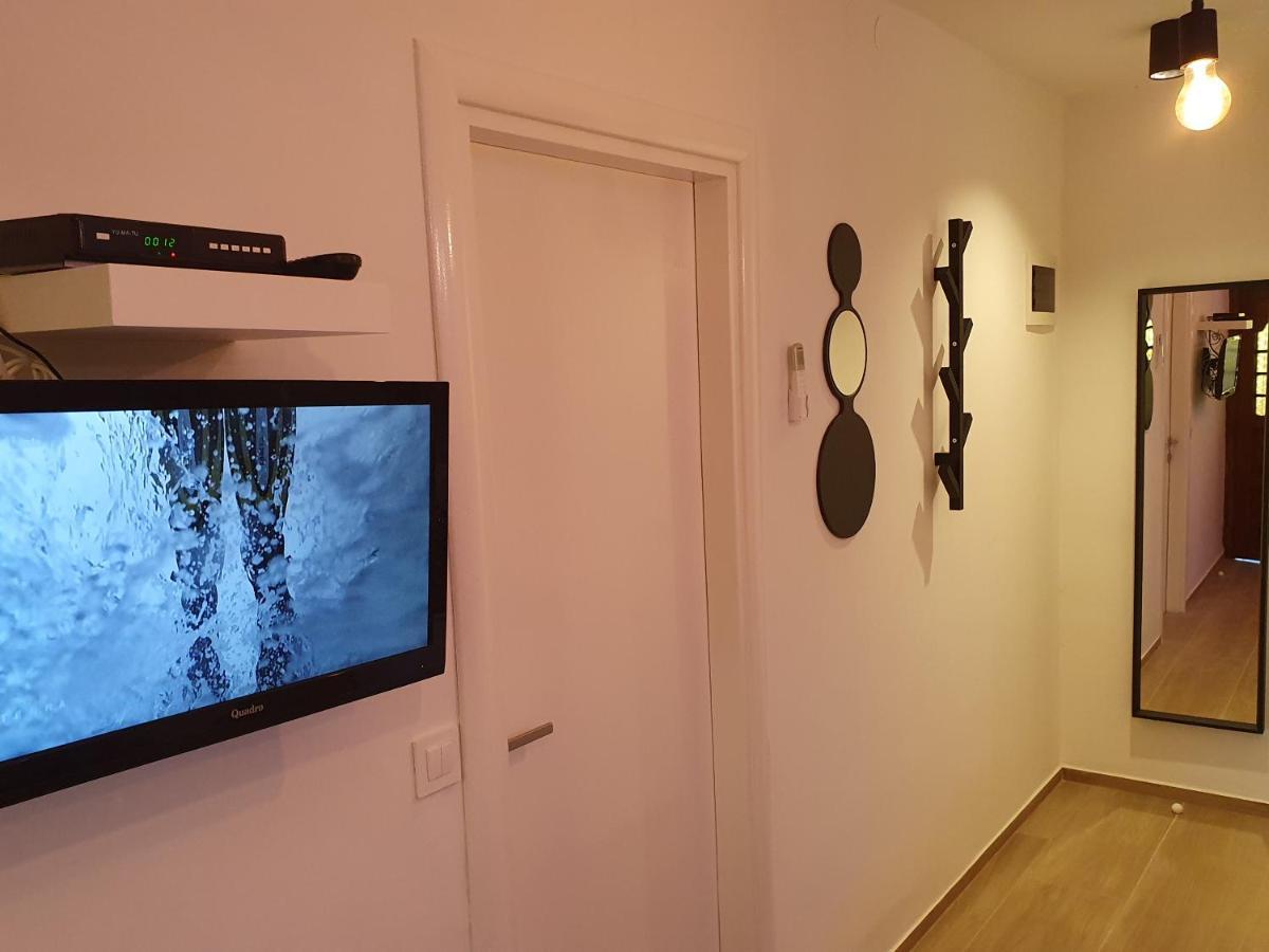 Apartments Kiwi Ровинь Экстерьер фото