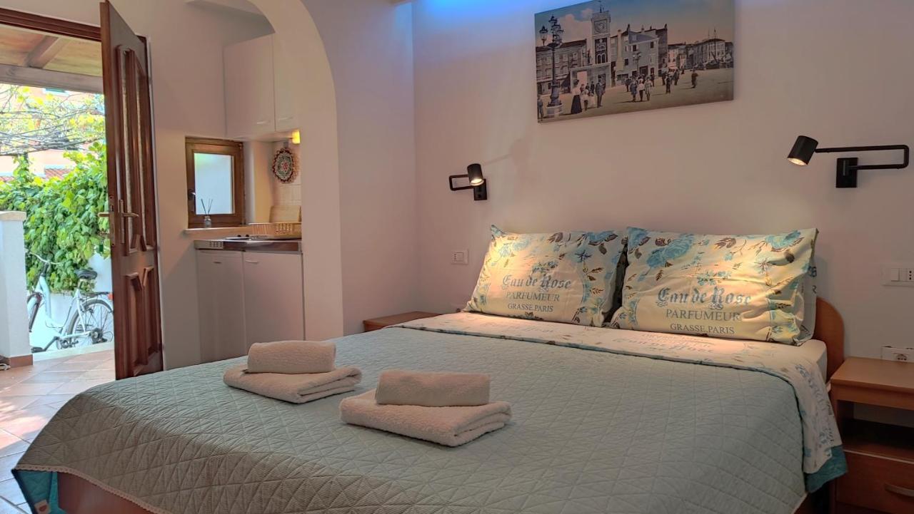 Apartments Kiwi Ровинь Экстерьер фото